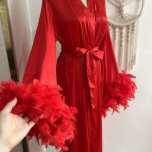 Атласний халат з пір’ям у стилі boudoir — червоний, довгий, преміум-клас